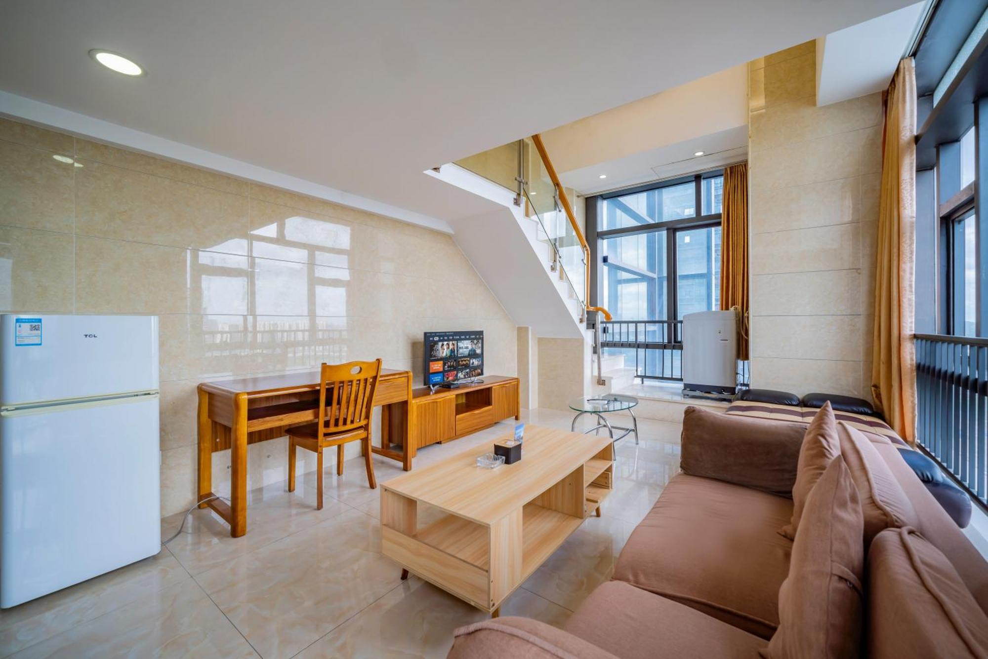 April Fair Duplex Apartment Guangzhou South Railway Station Ao Yuan Yue Shi Dai Branch Bagian luar foto