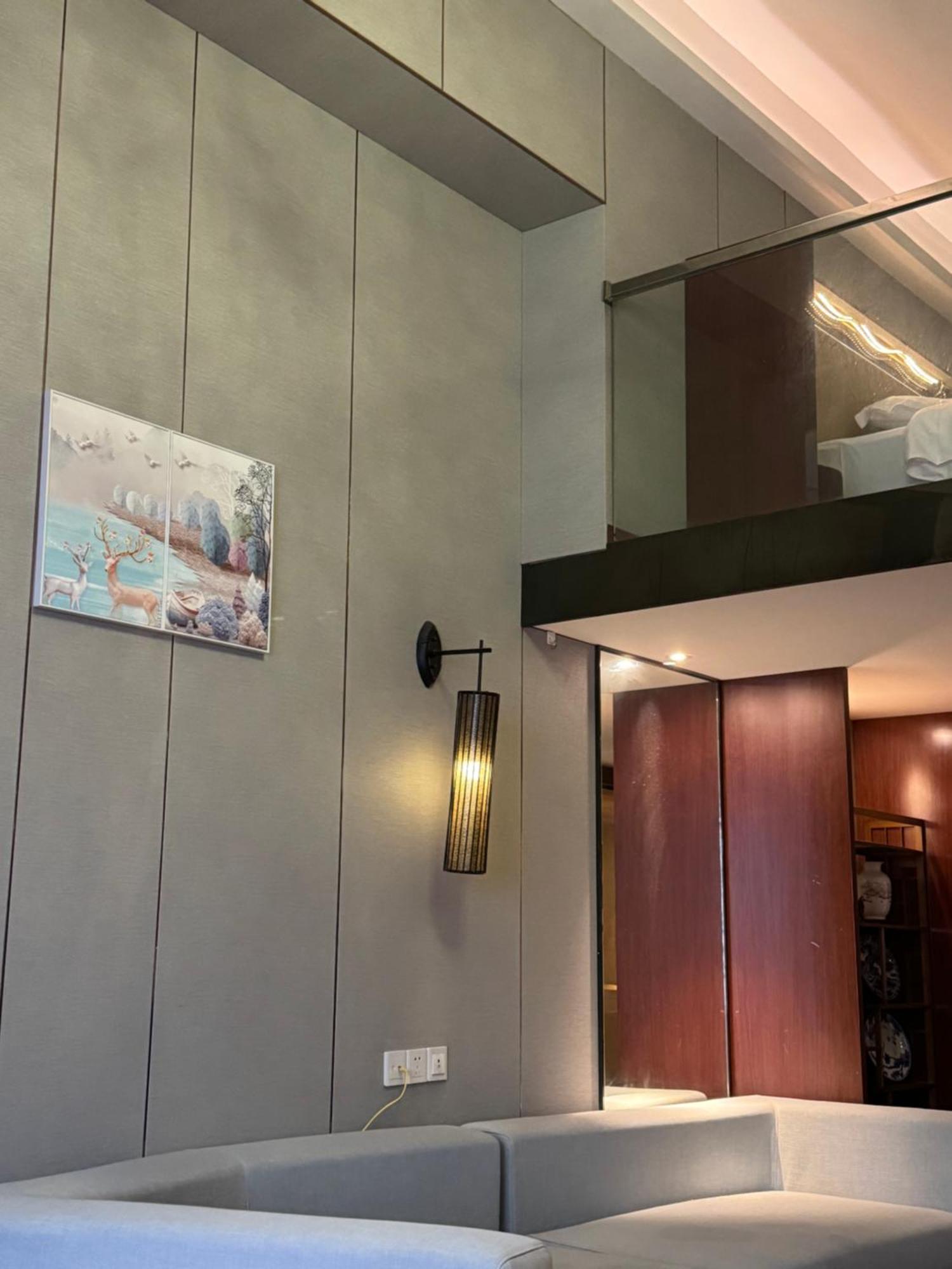 April Fair Duplex Apartment Guangzhou South Railway Station Ao Yuan Yue Shi Dai Branch Bagian luar foto