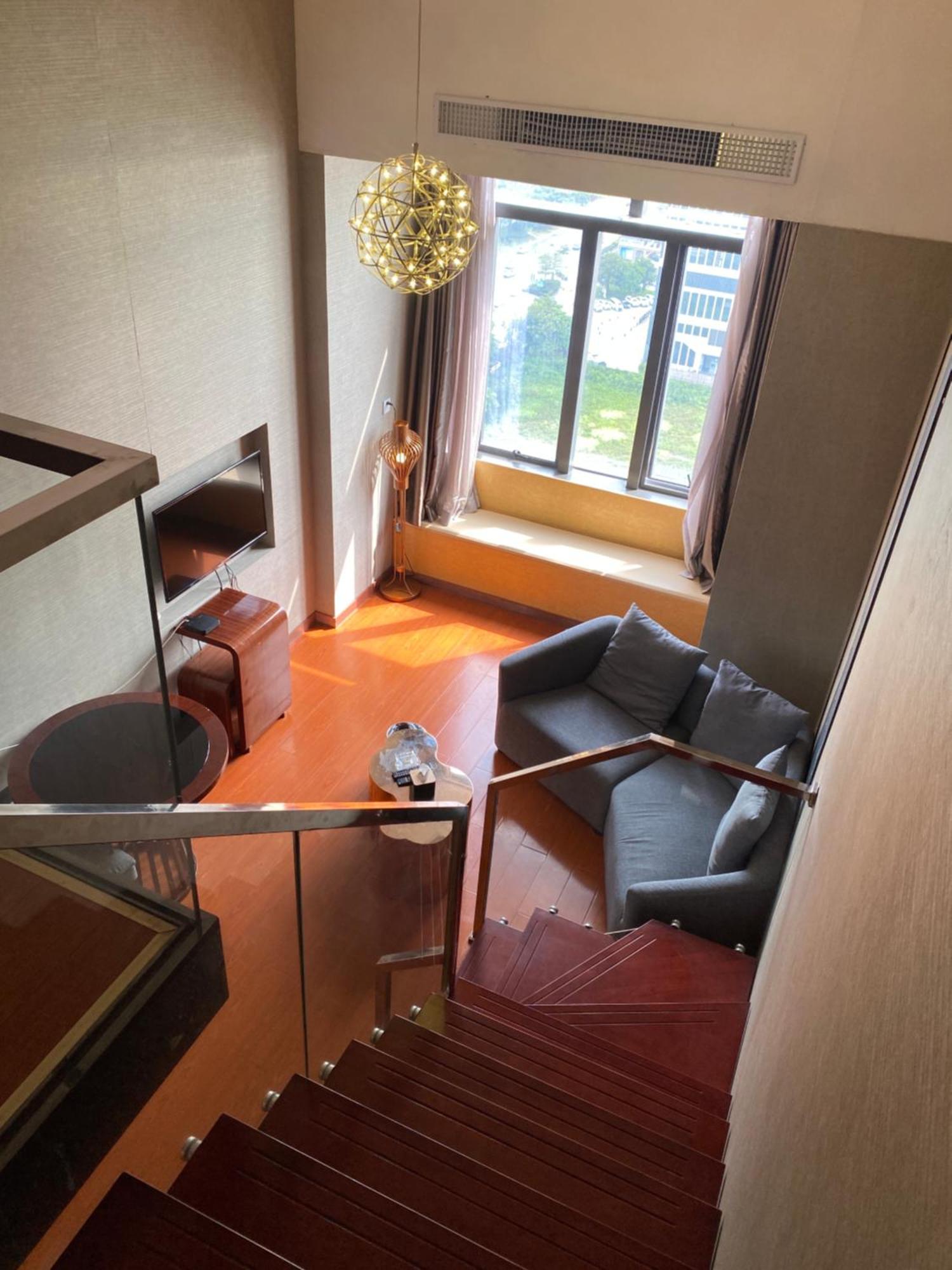 April Fair Duplex Apartment Guangzhou South Railway Station Ao Yuan Yue Shi Dai Branch Bagian luar foto