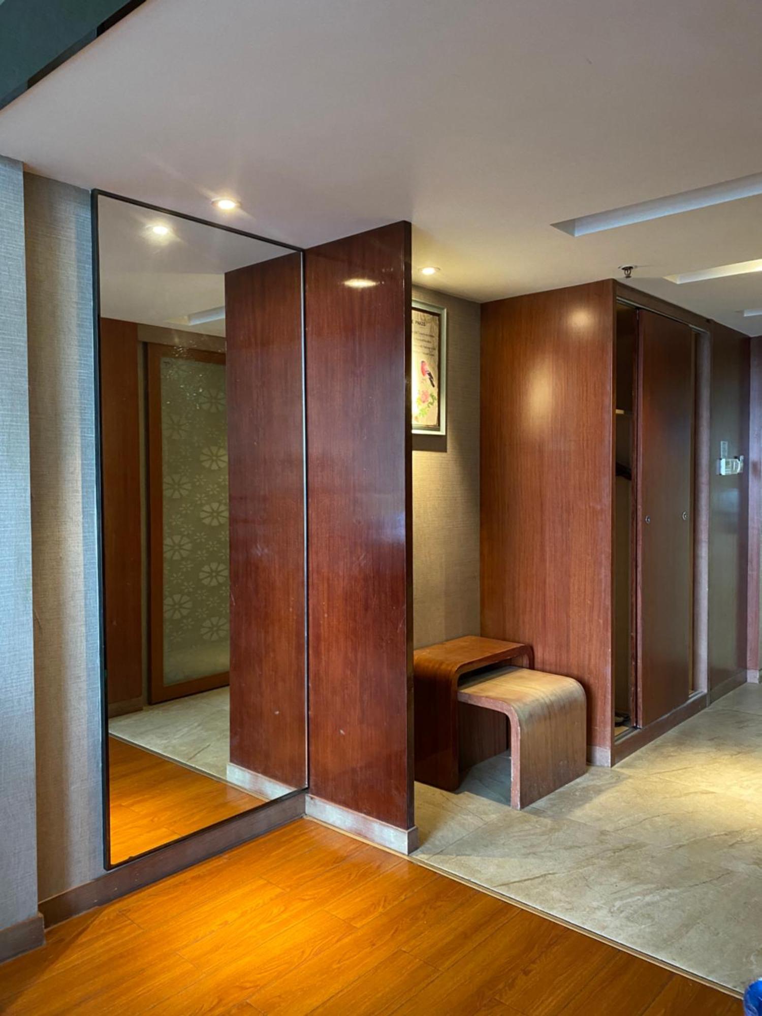 April Fair Duplex Apartment Guangzhou South Railway Station Ao Yuan Yue Shi Dai Branch Bagian luar foto