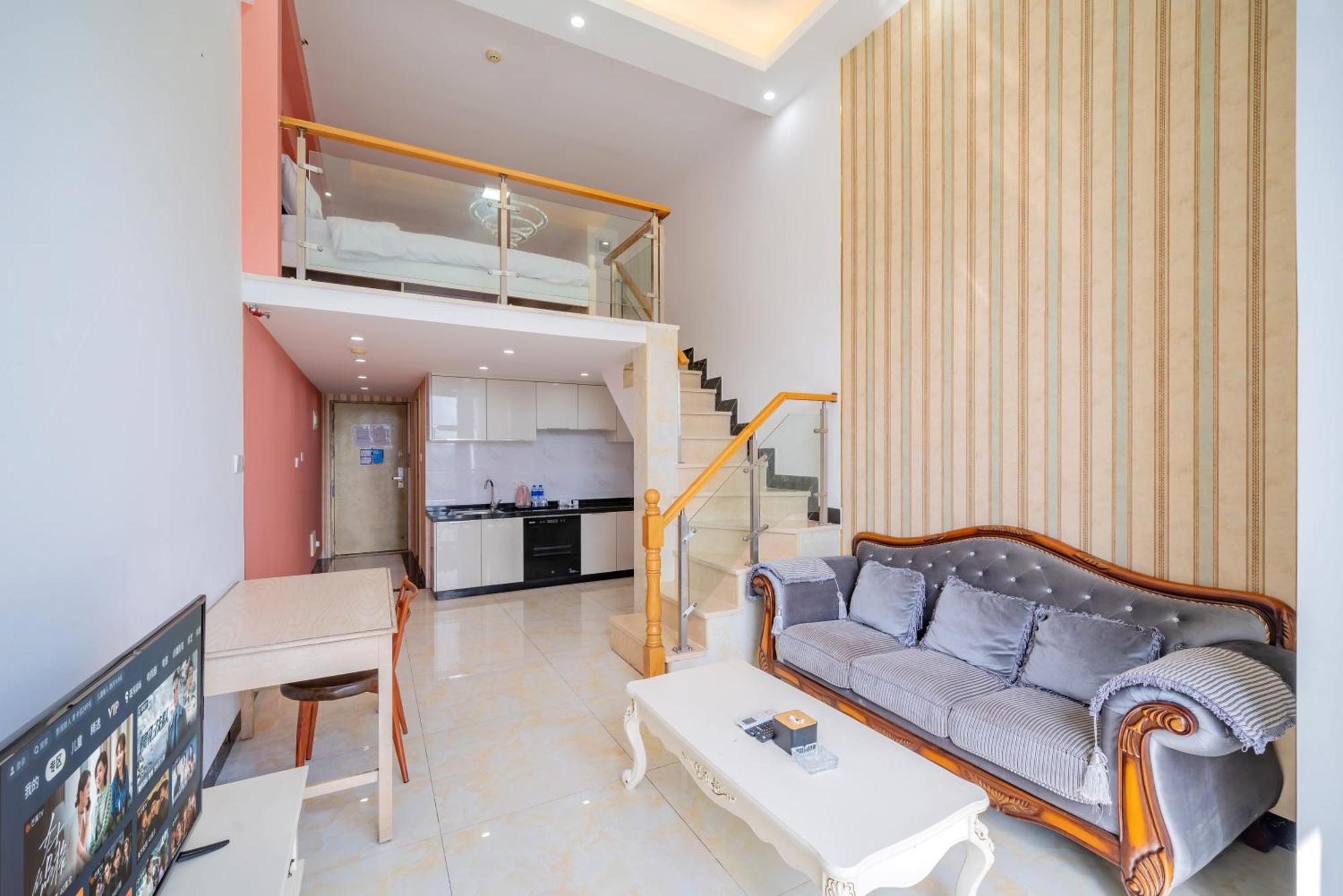 April Fair Duplex Apartment Guangzhou South Railway Station Ao Yuan Yue Shi Dai Branch Bagian luar foto