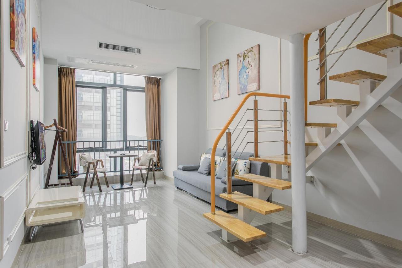 April Fair Duplex Apartment Guangzhou South Railway Station Ao Yuan Yue Shi Dai Branch Bagian luar foto
