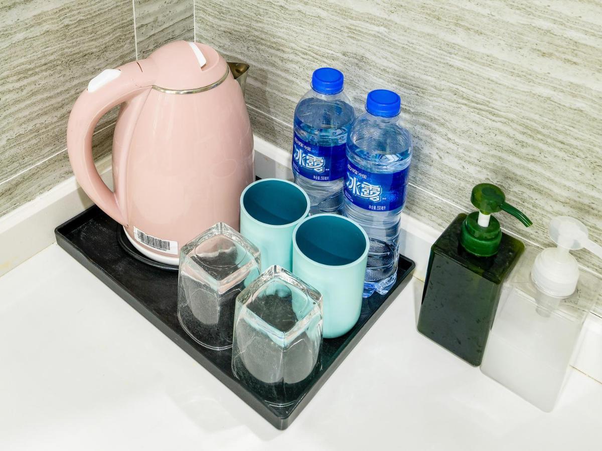 April Fair Duplex Apartment Guangzhou South Railway Station Ao Yuan Yue Shi Dai Branch Bagian luar foto