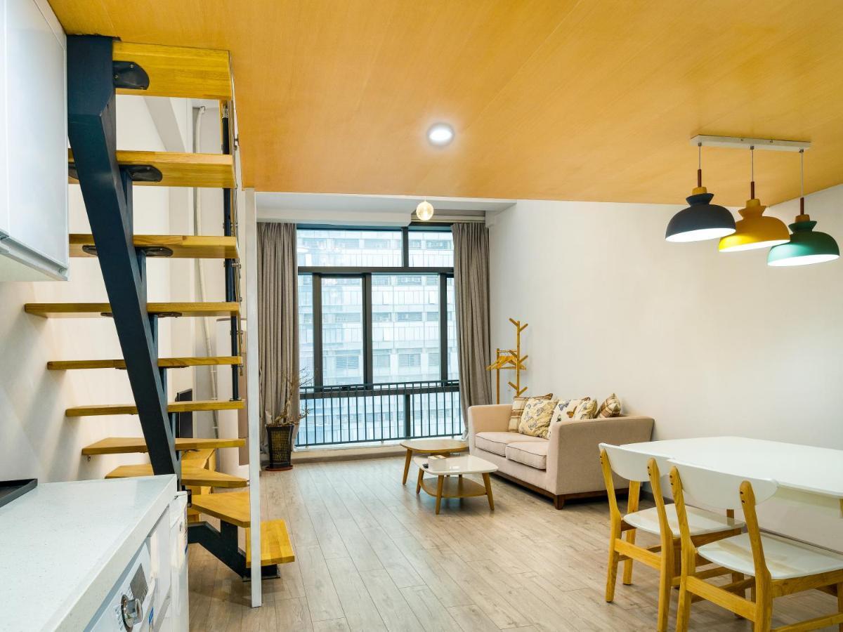 April Fair Duplex Apartment Guangzhou South Railway Station Ao Yuan Yue Shi Dai Branch Bagian luar foto